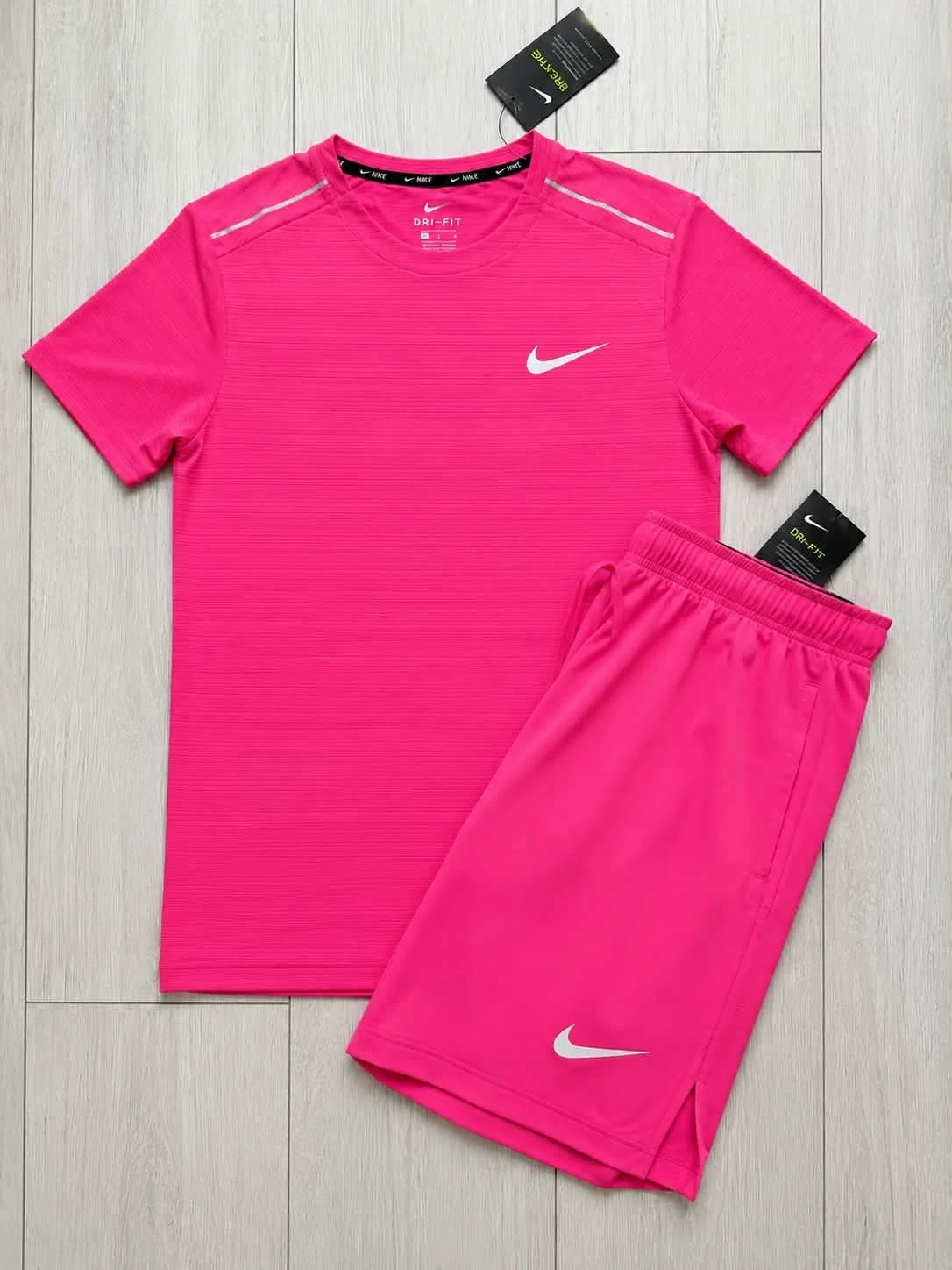 Nike short set size L